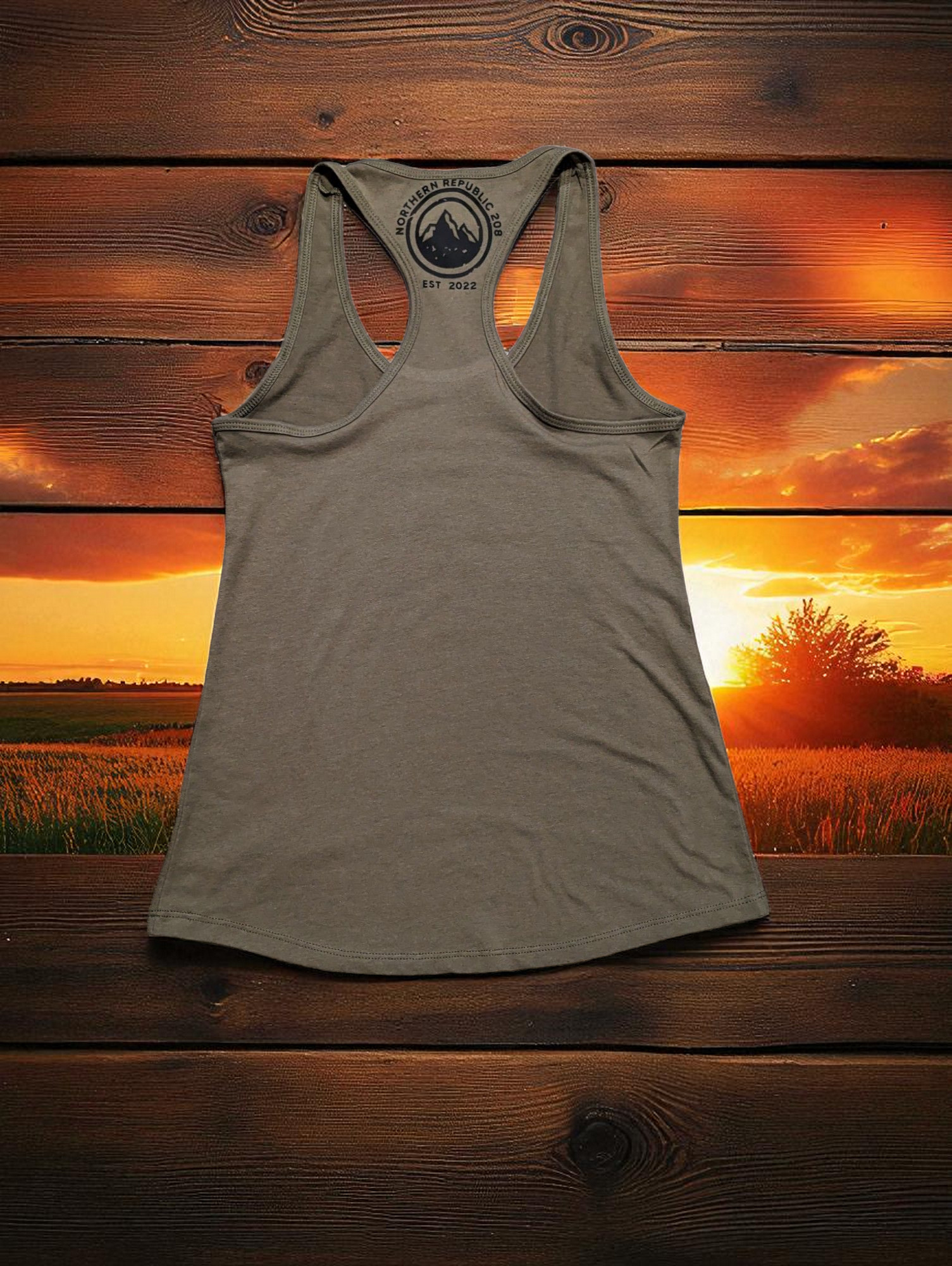 Green Compass Tank - Image 2