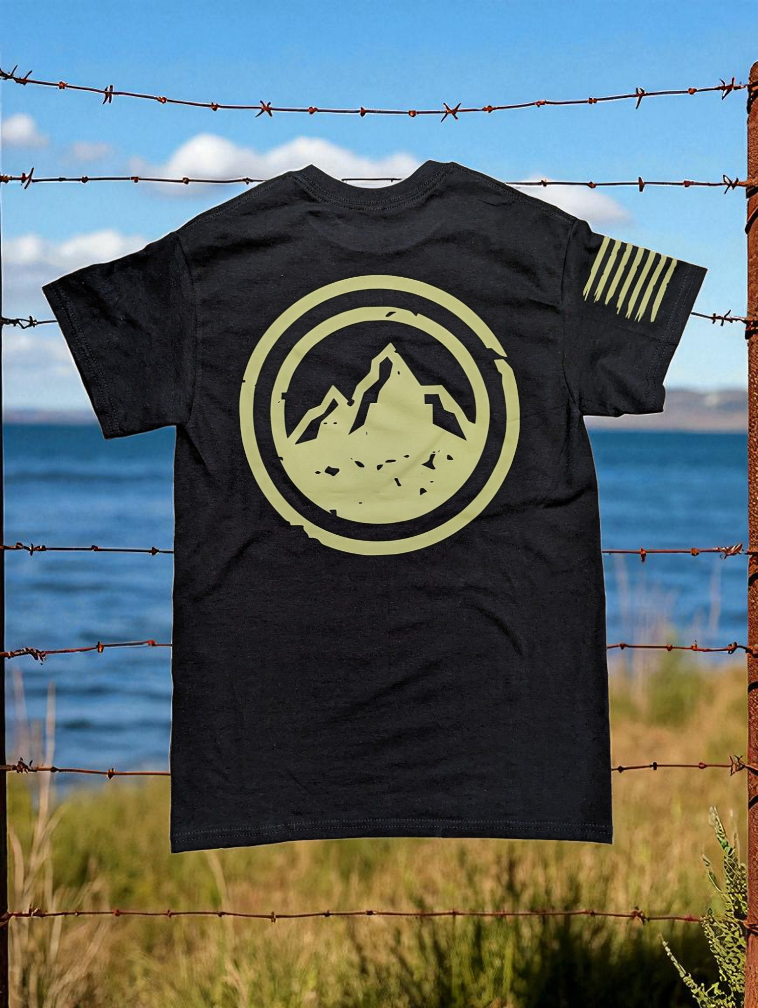 Northern Republic black logo tee